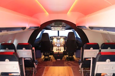 60-minute flight in the Airbus A320 flight simulator in Hamburg